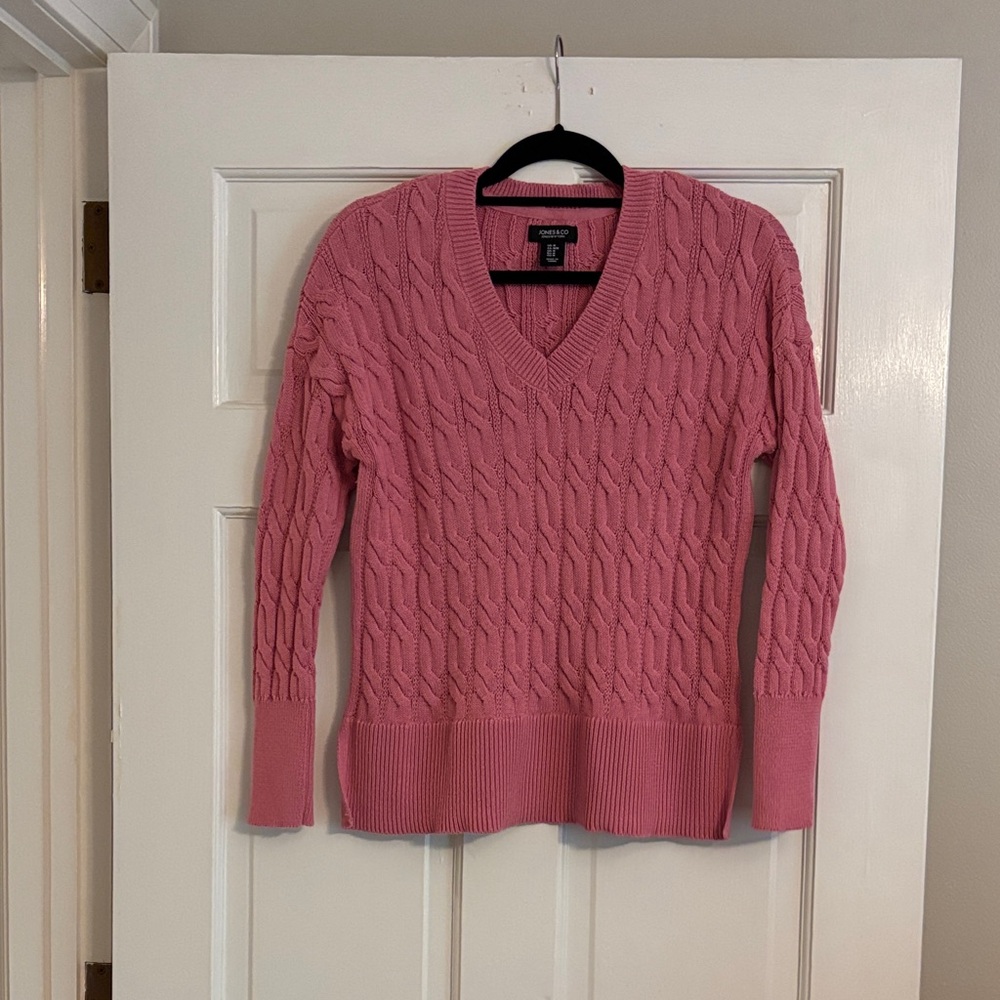 Jones and Company pink Cable Knit Sweater. Beautiful shade of pink. Medium